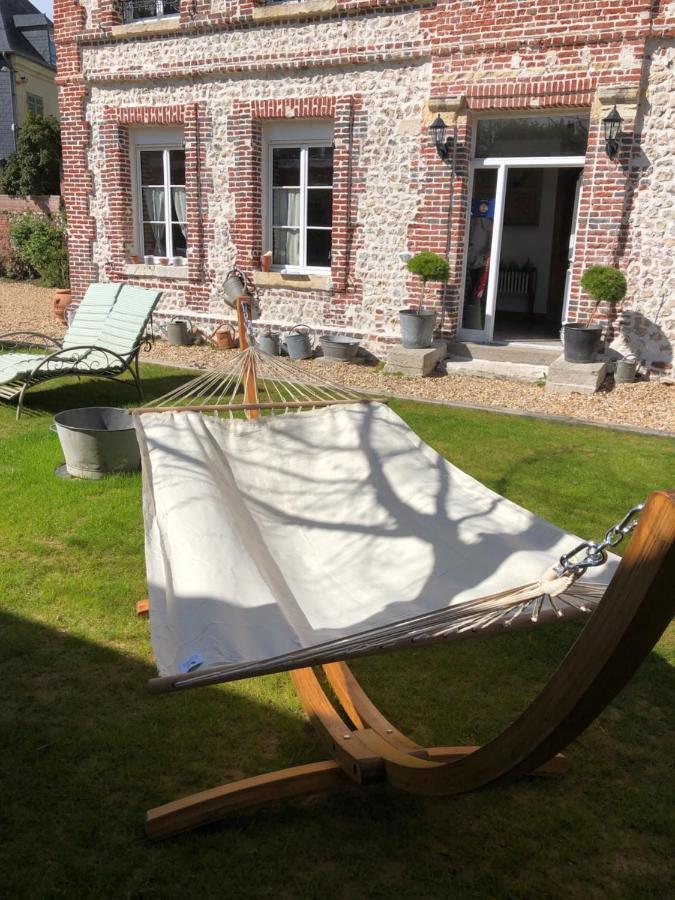 Bed and Breakfast A L'Ecole Buissonniere Honfleur Exterior foto